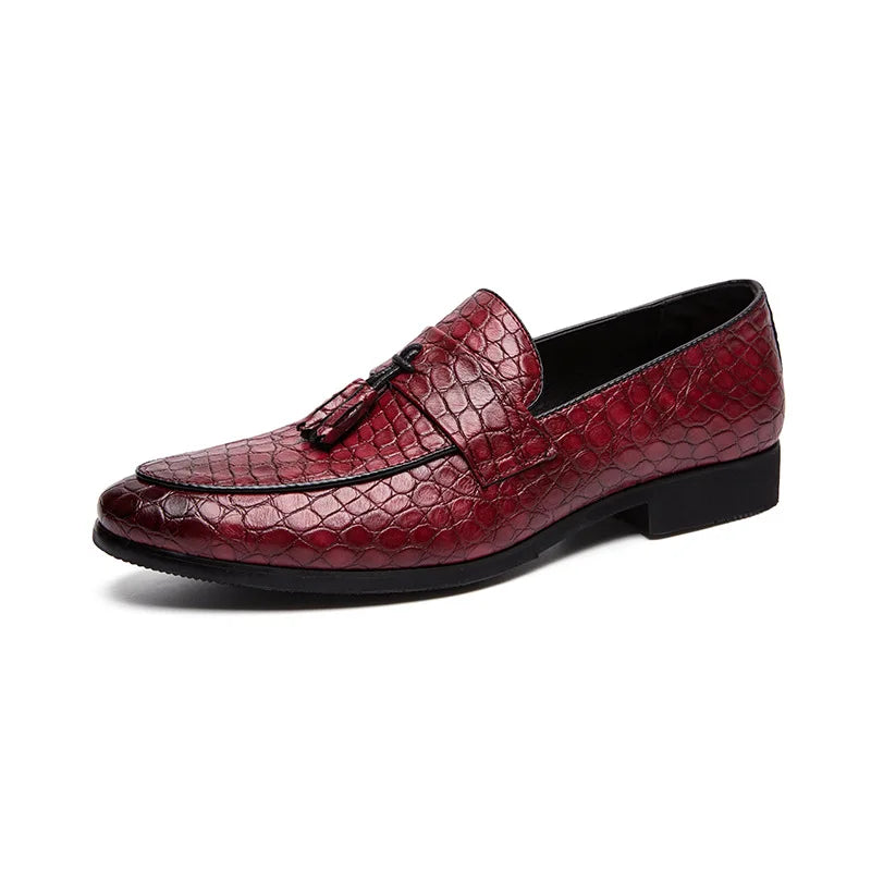 New pointed Business shoes Comfortable soft Leather footwear Men Outdoor non slip Loafers Moccasins Casual light Flats Zapatos