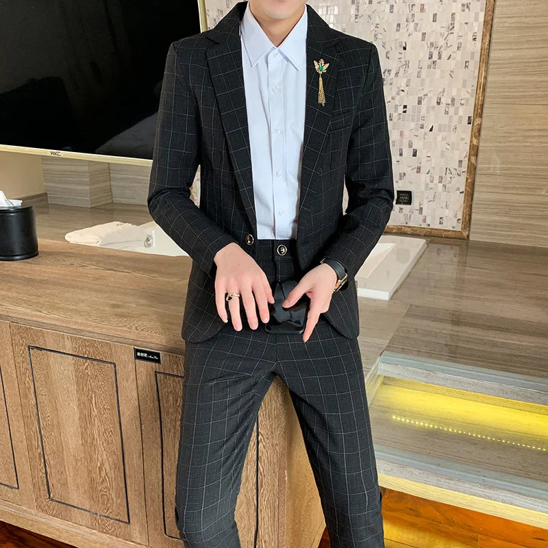 Autumn 2024 Men's Slim Fit Checkered Two-Piece Suit Korean Style Handsome Fashion Suit And Trousers Set