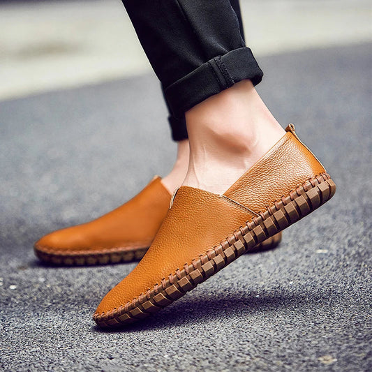 New Summer Breathable Men Loafers Handmade Leather Men's Driving Shoes Luxury Brand Flat Casual Shoes Soft Breathable Men Shoes