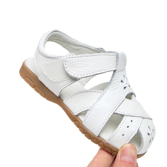 Genuine leather soft closed toe cut out children Girls sandals flat toddler Summer shoes