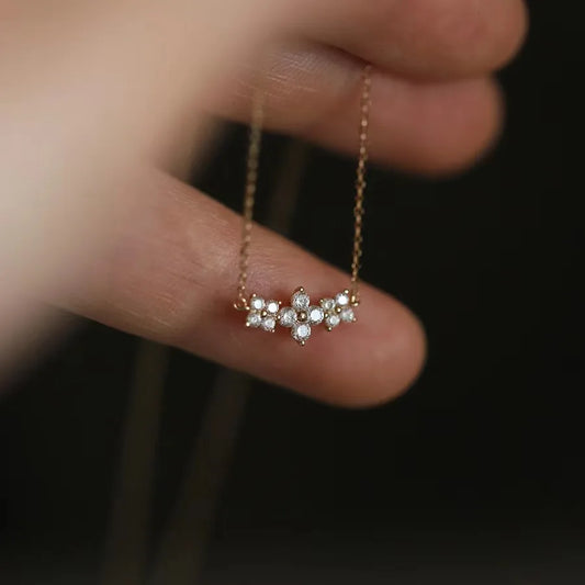 925 Sterling Silver Romantic Three Four Petals Flower Clavicle Necklace for Women Exquisite Charms Party Wedding Jewelry