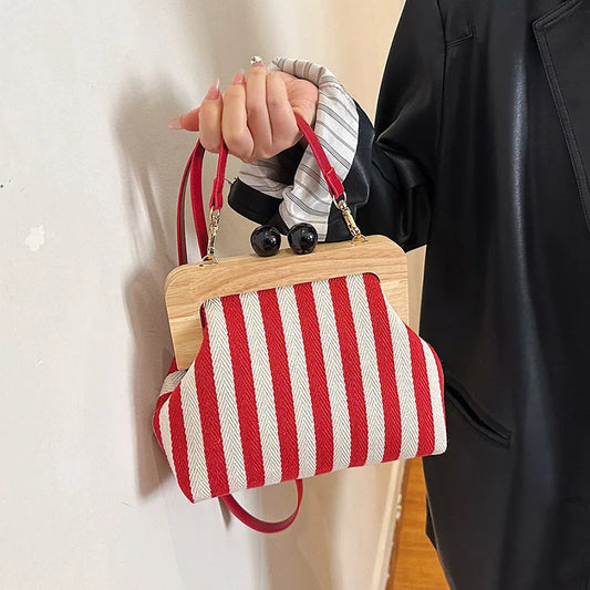 Fashion Striped Wooden Clip Shell Women Shoulder Bags Elegant Crossbody Bags Clutch Purses for Party 2026