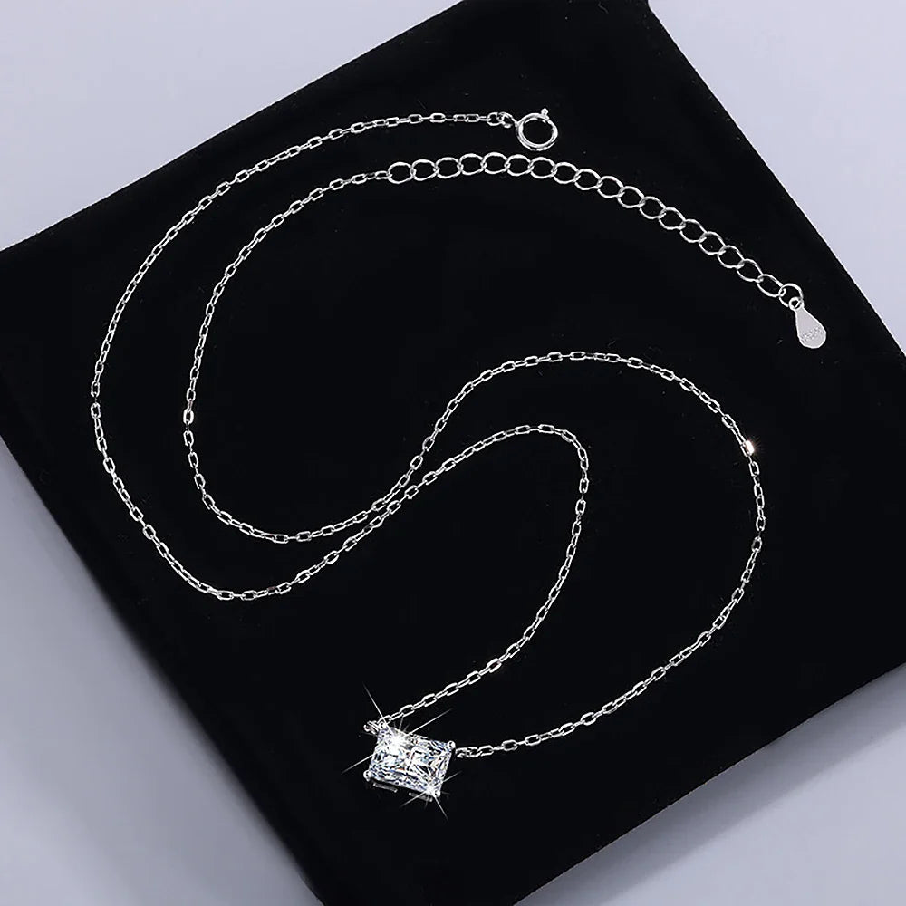 1/2carat Emerald/Radiant Cut Solitaire Moissanite Diamond Pendant Necklace With Certificate S925 Silver Neckchain For Women