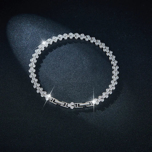 Bracelet entièrement en moissanite 2,5 mm 5,4 carats pour femme en argent sterling S925, bijoux de mariage de luxe entièrement sertis de diamants étincelants