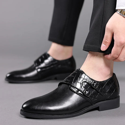 Big Size Solid Color Wedding Shoes for Men Solid Color Buckle Designer Leather Shoes Man Spring Autumn Fashion Dress Shoes Man