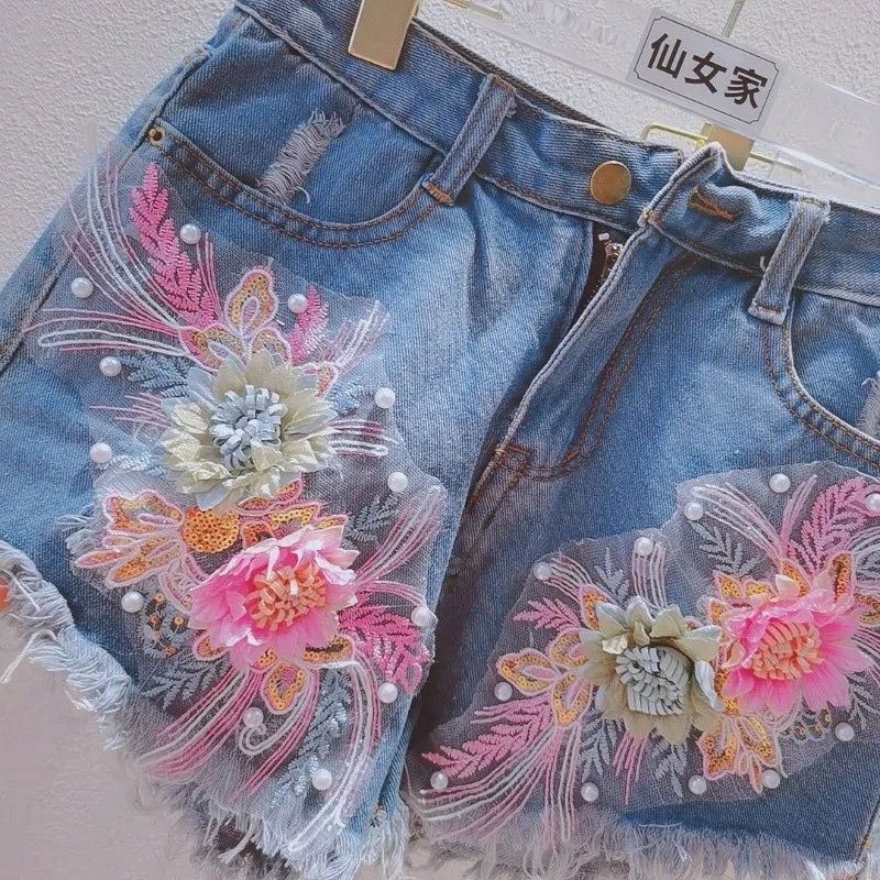 Korean Fashion Women Summer Denim Shorts Heavy Industry Nail Bead Studded Diamond New Flower Ripped Jeans Shorts