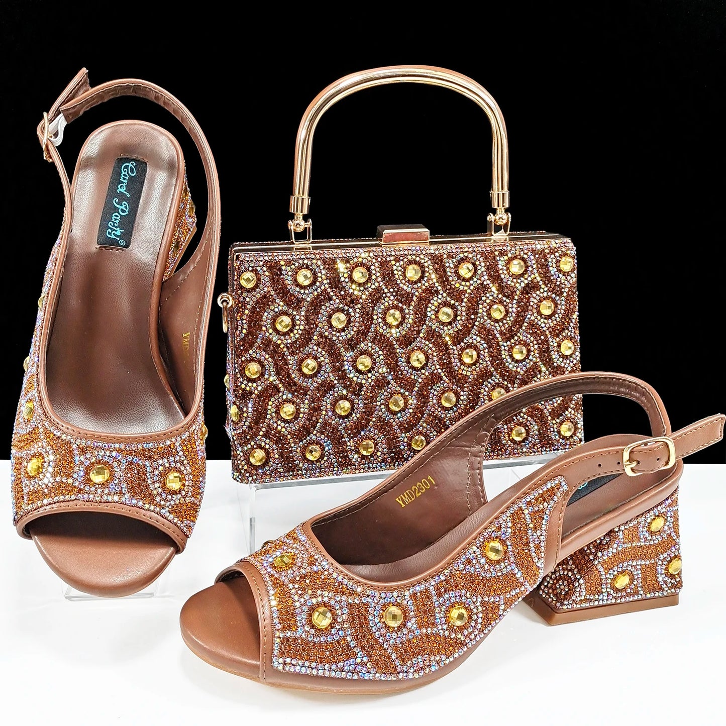 Square Heel Shoes! Hand-held Three-Dimensional Bag and Shoes Set From the Same Series/Open Toe Shoes and Evening Bag