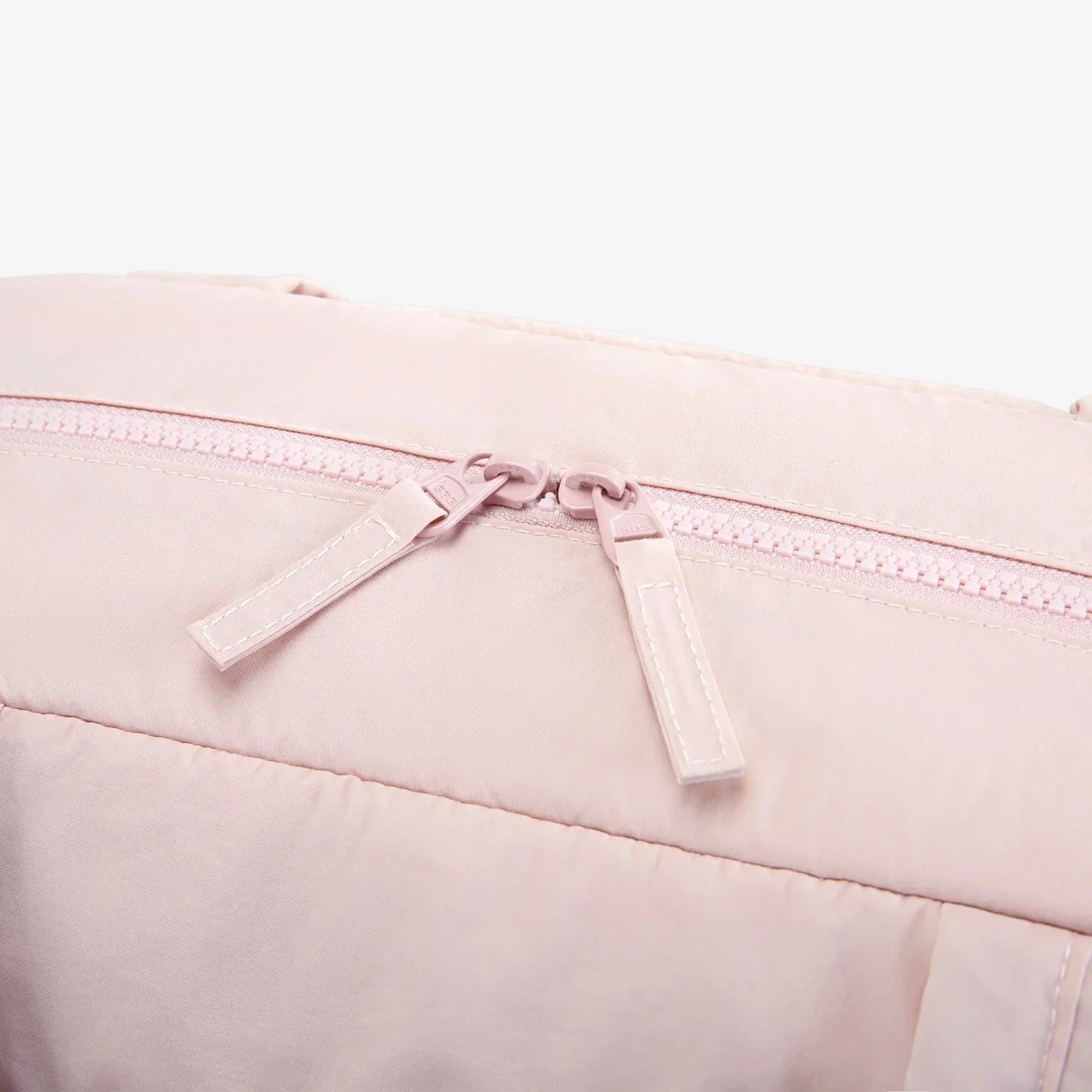 Women's Travel Duffel Bag Gym Bag with Wet Pocket Carry On Waterproof Weekender Boston Bag for Airport Cabin
