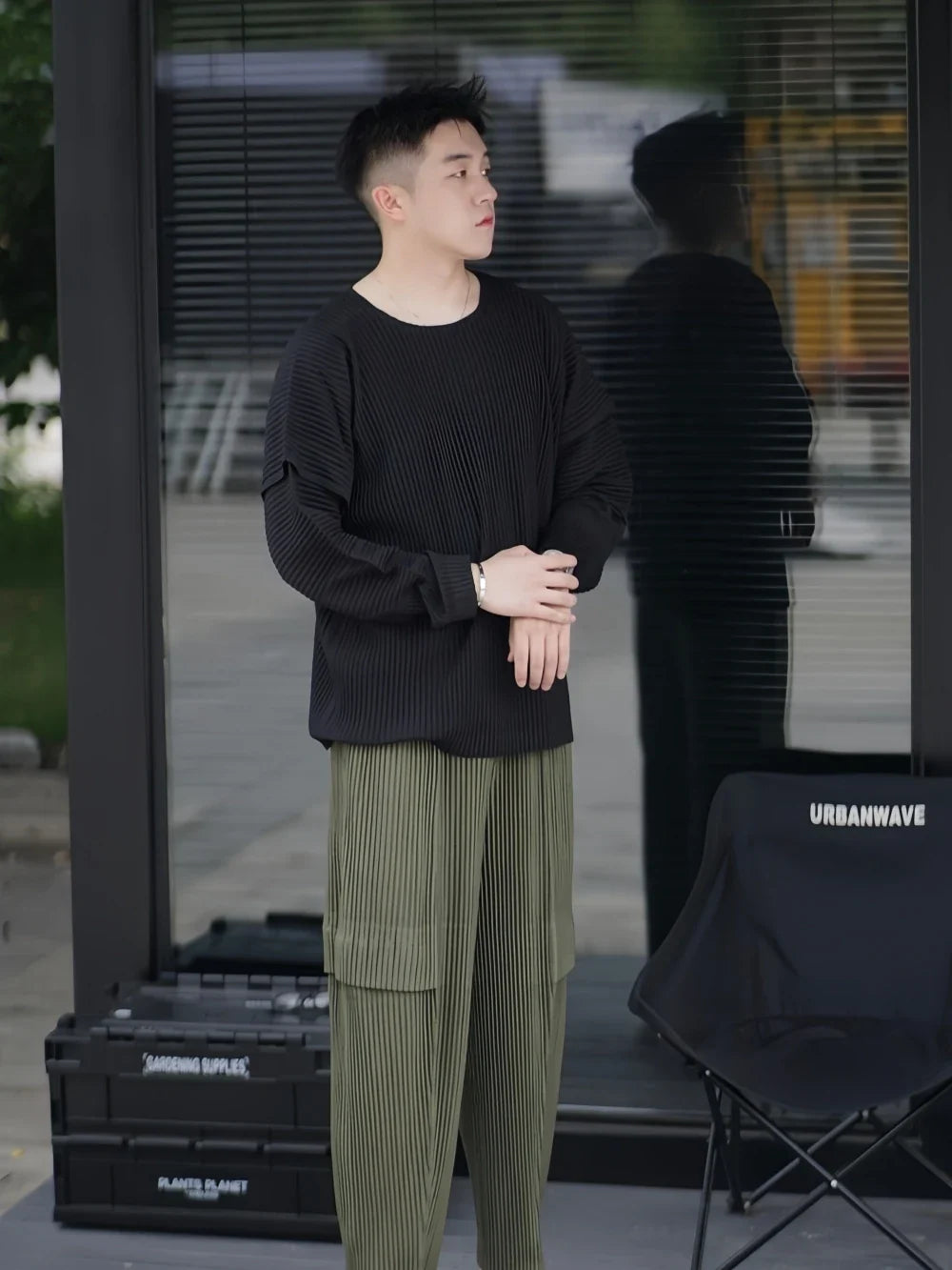Pleated Man Loose Cargo Pants Nine-point Pants Fashion Casual Streetwear Miyake Pants
