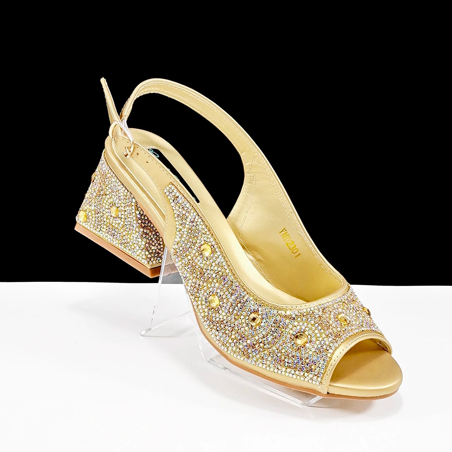 Square Heel Shoes! Hand-held Three-Dimensional Bag and Shoes Set From the Same Series/Open Toe Shoes and Evening Bag