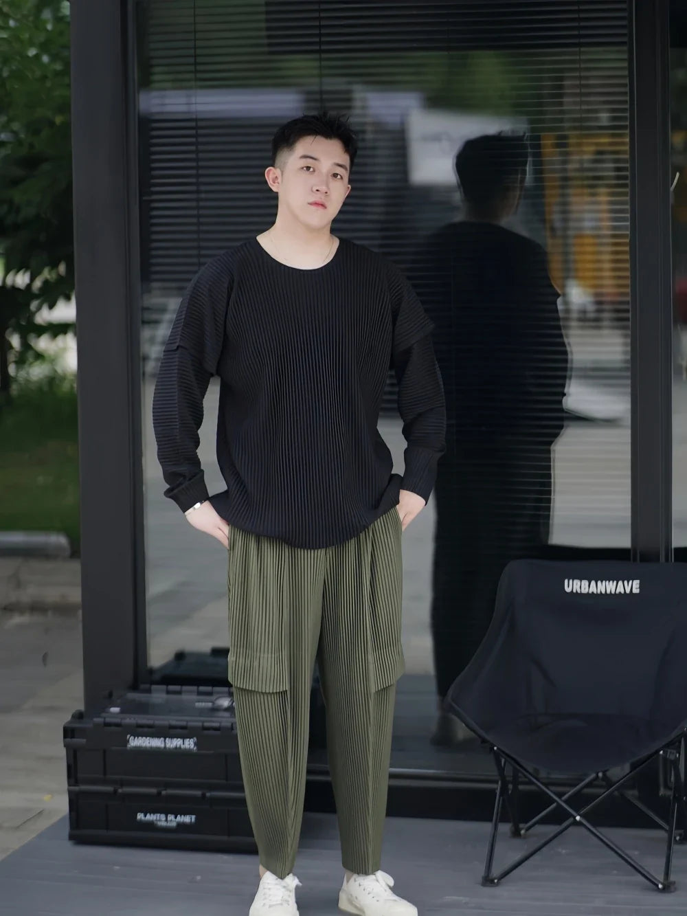 Pleated Man Loose Cargo Pants Nine-point Pants Fashion Casual Streetwear Miyake Pants