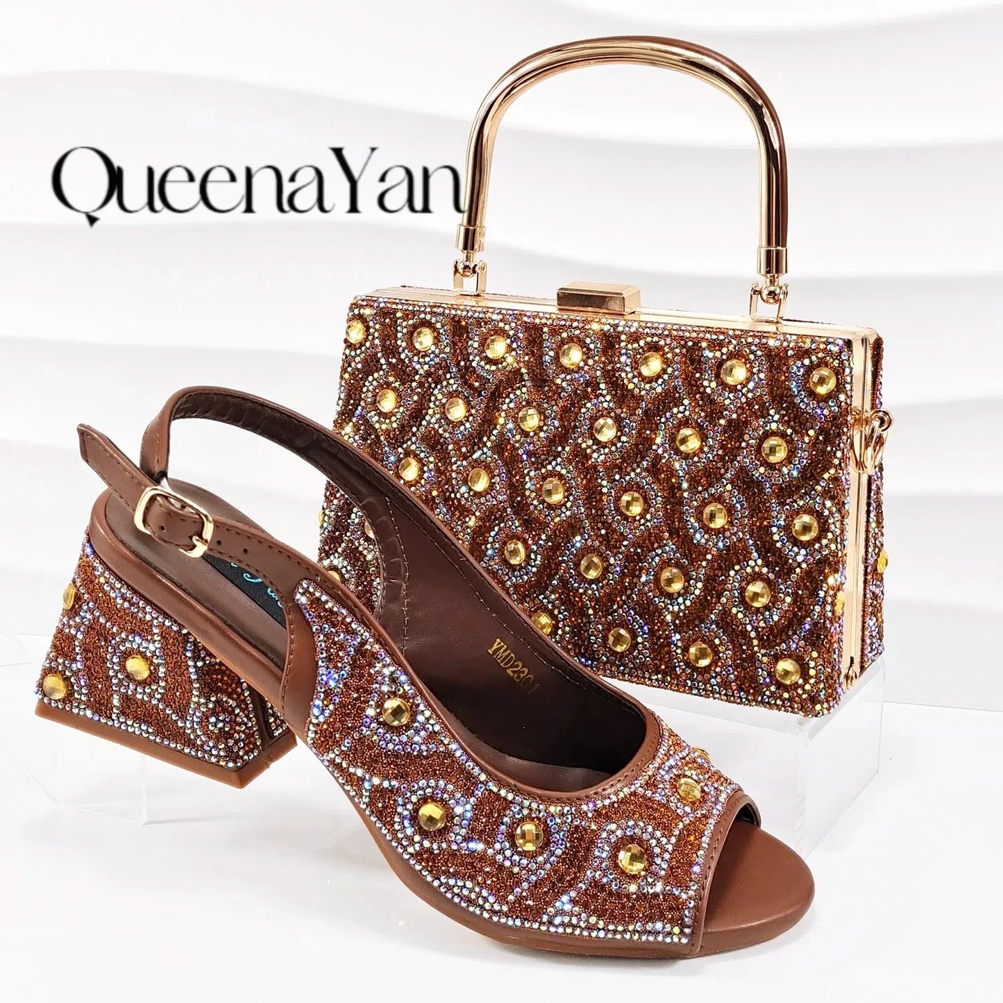 Square Heel Shoes! Hand-held Three-Dimensional Bag and Shoes Set From the Same Series/Open Toe Shoes and Evening Bag