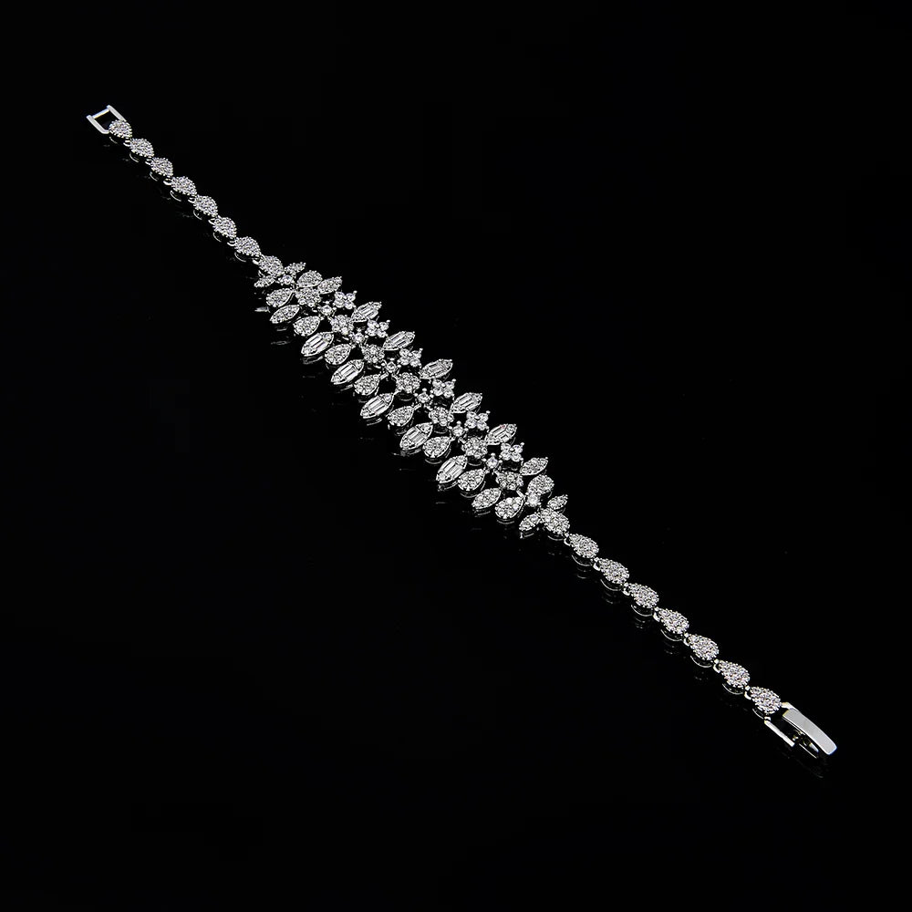 Four-piece Dubai cubic zirconia tassel pendant large chunky wedding bridal necklace luxury jewelry set for bridal party