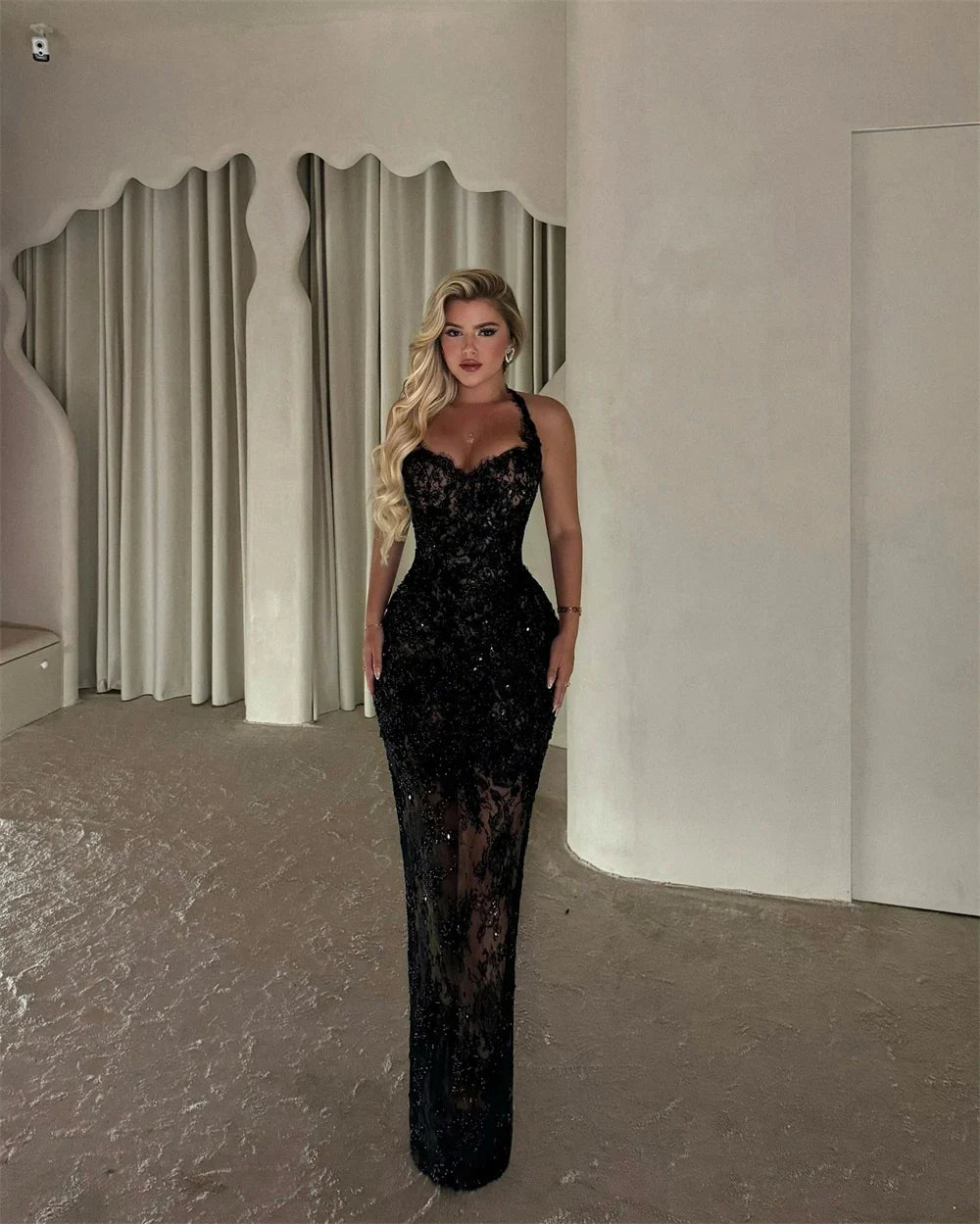 Customized Mermaid Lace Sequins Sheath Prom Dress Halter Neck Sleeveless Vestidos De Noche Floor-Length Formal Evening