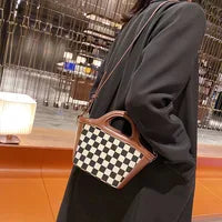 Evening Bags Women Clutch Bag High-end Leather Evening Wedding Bridal Handbag Pearl Flower Fashion Chain Party Packs