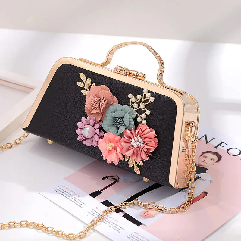Evening Bags Women Clutch Bag High-end Leather Evening Wedding Bridal Handbag Pearl Flower Fashion Chain Party Packs