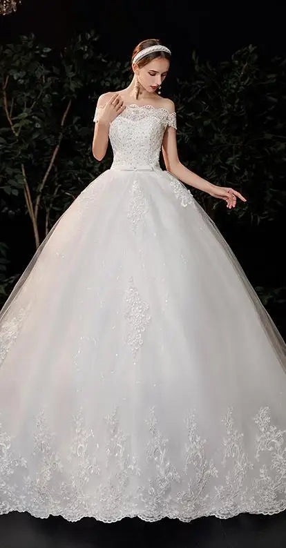 Best Selling 2024 Long Sleeve V Neck Lace Wedding Dress 2026 Vintage Bride Bridal Ball Gown Modest Wedding Dresses  Customized