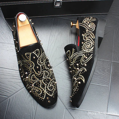NEW Pointed Toe Embroidery Rhinestone Flats Shoes For Men Male Wedding Dress Prom Homecoming Shoes Zapatos Hombre Vestir