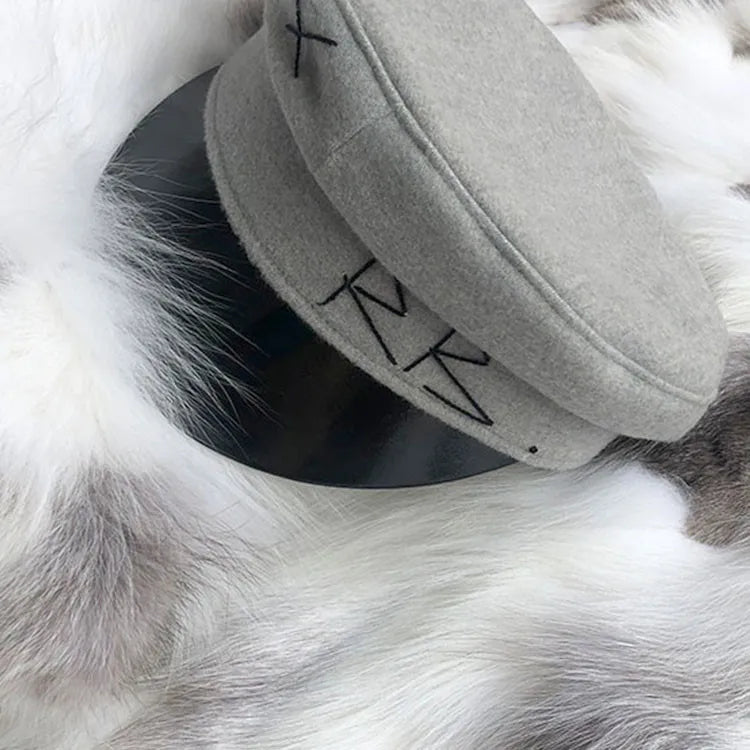 New Winter Women Hats Newsboy Caps Flat letter Militray Caps British Vintage Visor cap