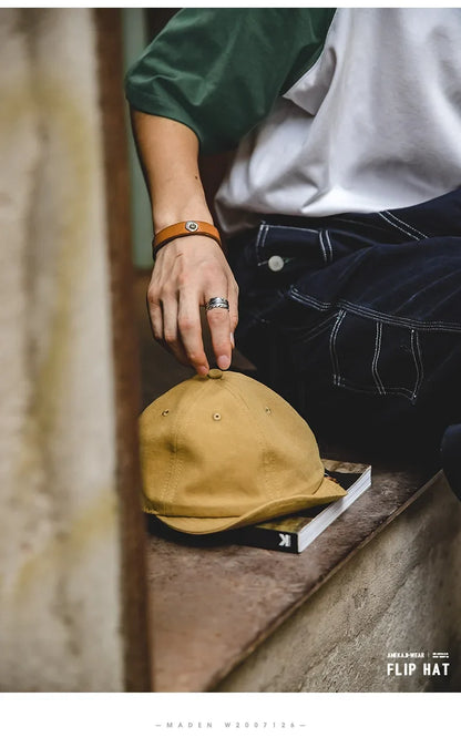 Retro Peaked Cap for Men Designer Beret Streeetwear Short Brim Flip Hat Casual Newsboy Hats Jeans Blue Khaki Amekaji Wear