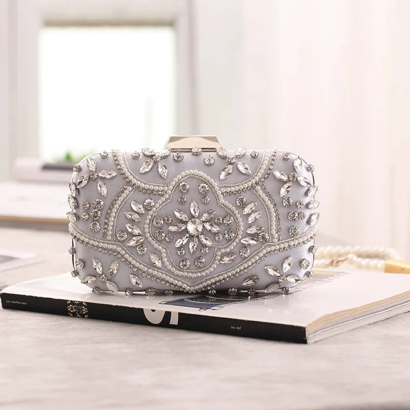 Women's Evening Clutch Bag Party Purse Luxury Wedding Clutches For Bridal Exquisite Crystal Ladies Handbag Apricot Silver Wallet