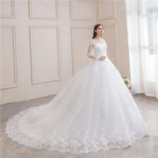 Best Selling 2024 Long Sleeve V Neck Lace Wedding Dress 2026 Vintage Bride Bridal Ball Gown Modest Wedding Dresses  Customized