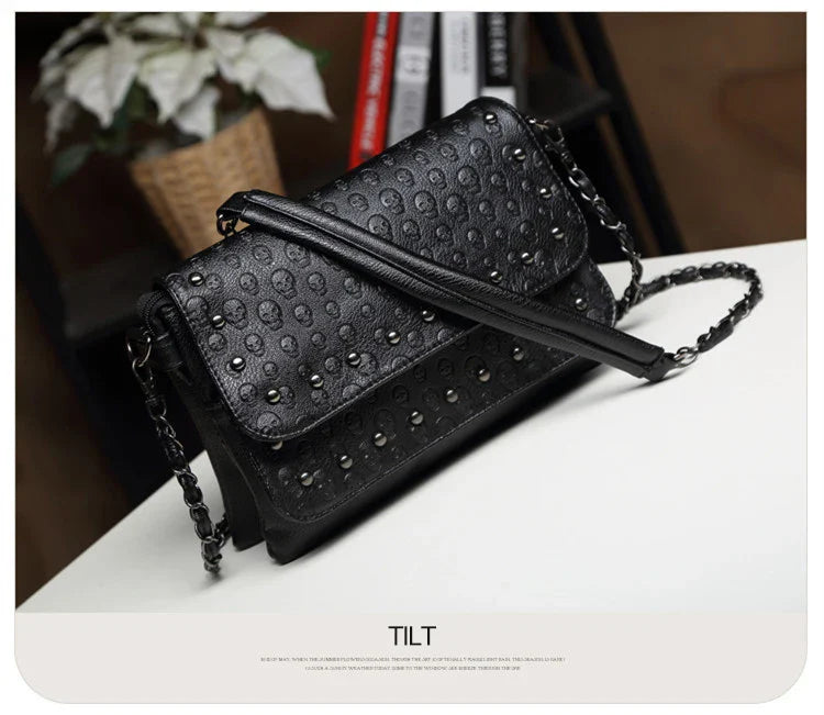 England Style Skull Women Crossbody Bag Leather Small Skull Shoulder Bag Chain Luxury Clutch Women Bags Designer Drop