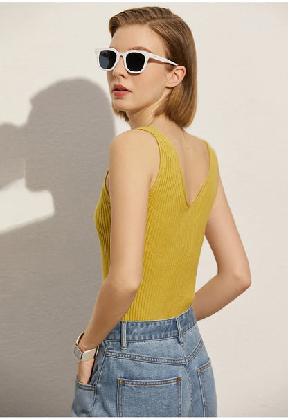 Minimalism Summer New Women's Camisole Tops Office Lady Solid V-neck Sexy Slim Vest Girls Tank Streetwear Tops 12321058
