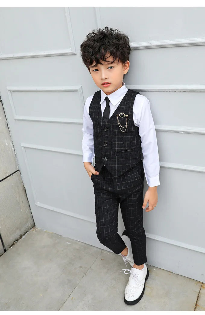 Boy Plaid Vest Blazer Kids Waistcoat Wedding Clothes Set Toddler Formal Dress Suit Child Brooch Shirt Pant Baby Gentlemen Outfit