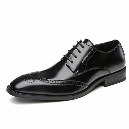 Men's Leather Shoes Carved Business Dress Shoes Shoes For Men Pointed British Brock Shoe EU Large Size 39-47 New