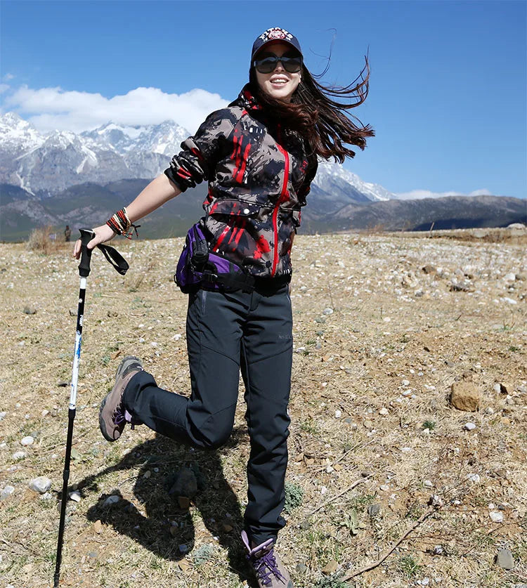 Women Hiking Pants Camping Skiing Trousers Outdoor Trekking Travel Soft Shell Windproof Keep Warm Waterproof Clothing