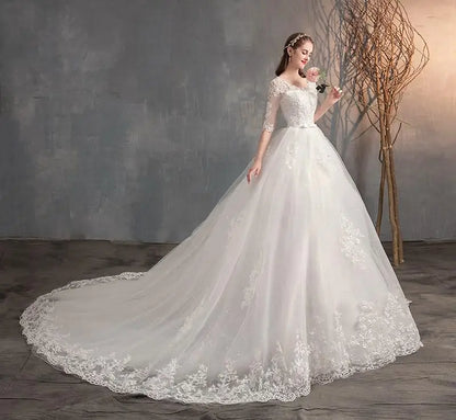 Best Selling 2024 Long Sleeve V Neck Lace Wedding Dress 2026 Vintage Bride Bridal Ball Gown Modest Wedding Dresses  Customized