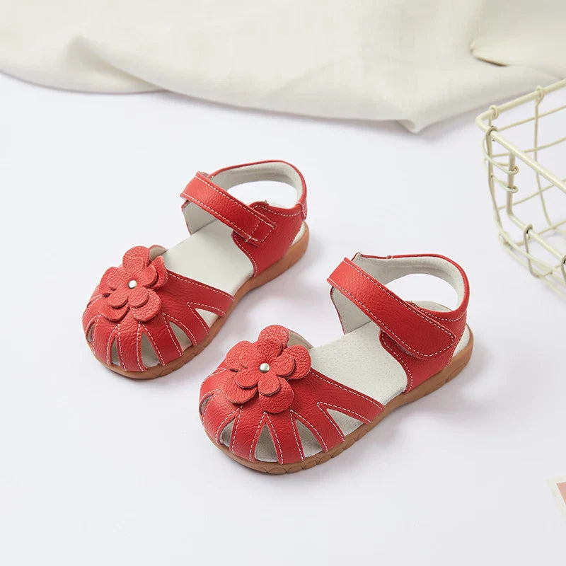 Hot selling little girl flower Sandals kids closed toe princess shoes for summer 3-7years older