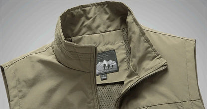 Spring New Men Waistcoat Outdoor Leisure Solid Color Vest Young Middle-aged Photography Fishing Casual Vest Jacket Male
