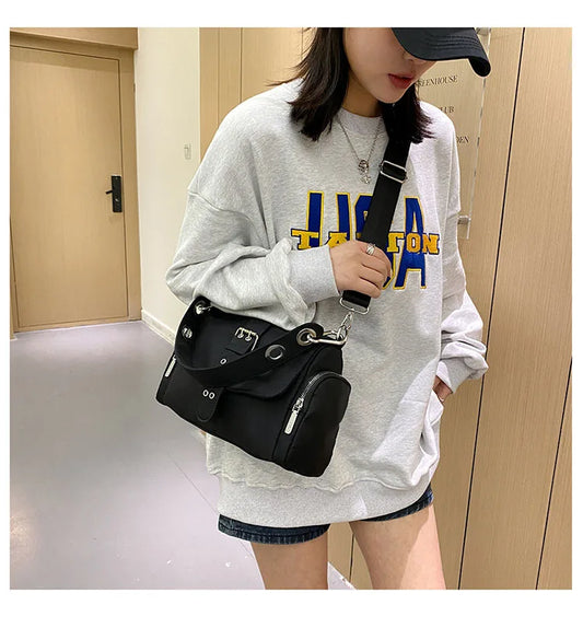 Nylon Women Shoulder Crossbody Bag Black Fashion Rivet Axillary Bags Brand Design Ladies Female Handbag Small Black Bolsa Femini