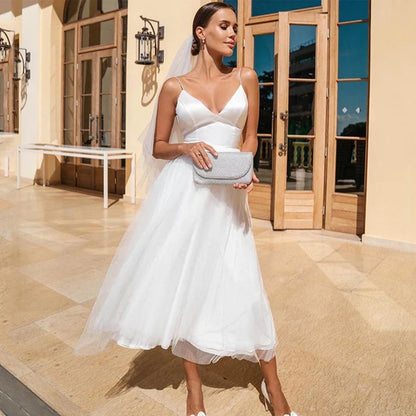 2022 On Sale White Wedding Dresses Short  Gowns Mid Calf Length Sleeveless V Neckline Bridal  Back Out Simple