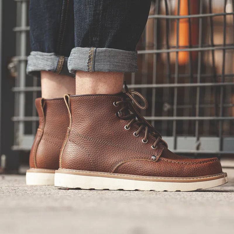 Handmade Men Boots Vintage Casual Autumn Winter Cow Leather Shoes British Ankle Boots Wings Motorcycle Boots Zapatos Hombre