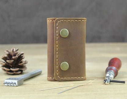 Handmade Vintage Genuine Leather Key Holder Men keyChain Cover Leather Key Wallet Men key case bag Women Key Organizer