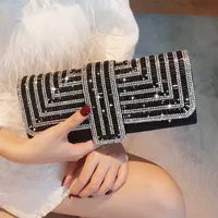 Evening Bags Women Clutch Bag High-end Leather Evening Wedding Bridal Handbag Pearl Flower Fashion Chain Party Packs