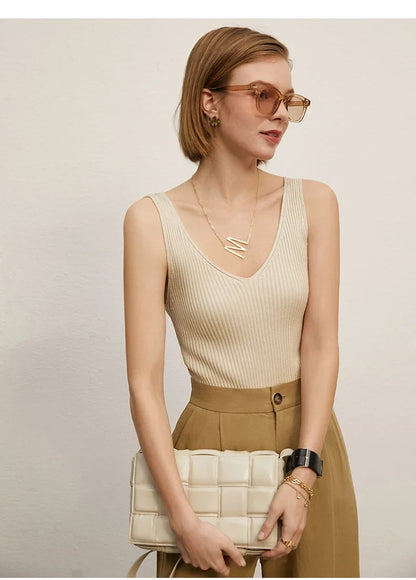 Minimalism Summer New Women's Camisole Tops Office Lady Solid V-neck Sexy Slim Vest Girls Tank Streetwear Tops 12321058