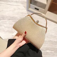 Evening Bags Women Clutch Bag High-end Leather Evening Wedding Bridal Handbag Pearl Flower Fashion Chain Party Packs
