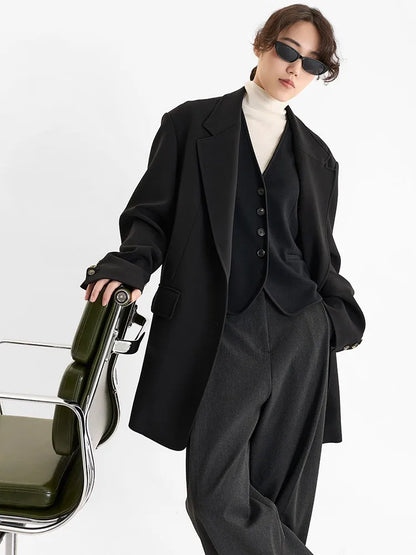 A Must-Have for Commuting~ 2026 Spring Women's Plus-Size Casual Blazer with Shoulder Pads, Oversized Loose Fit with a High-End Feel