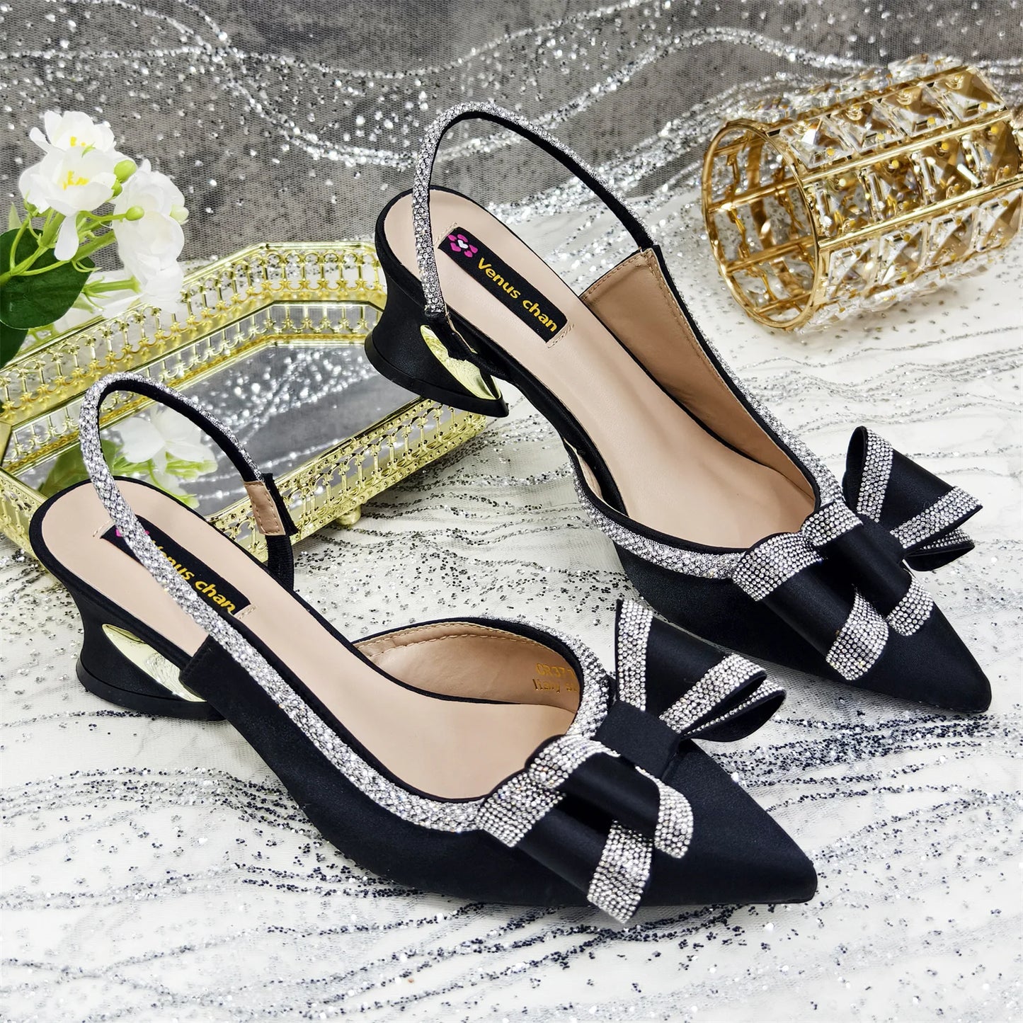 2025 New Olive Green Pointed Toe INS Party Wedding Italy Design Women's High Heels Shoes and Bag to Match Italian