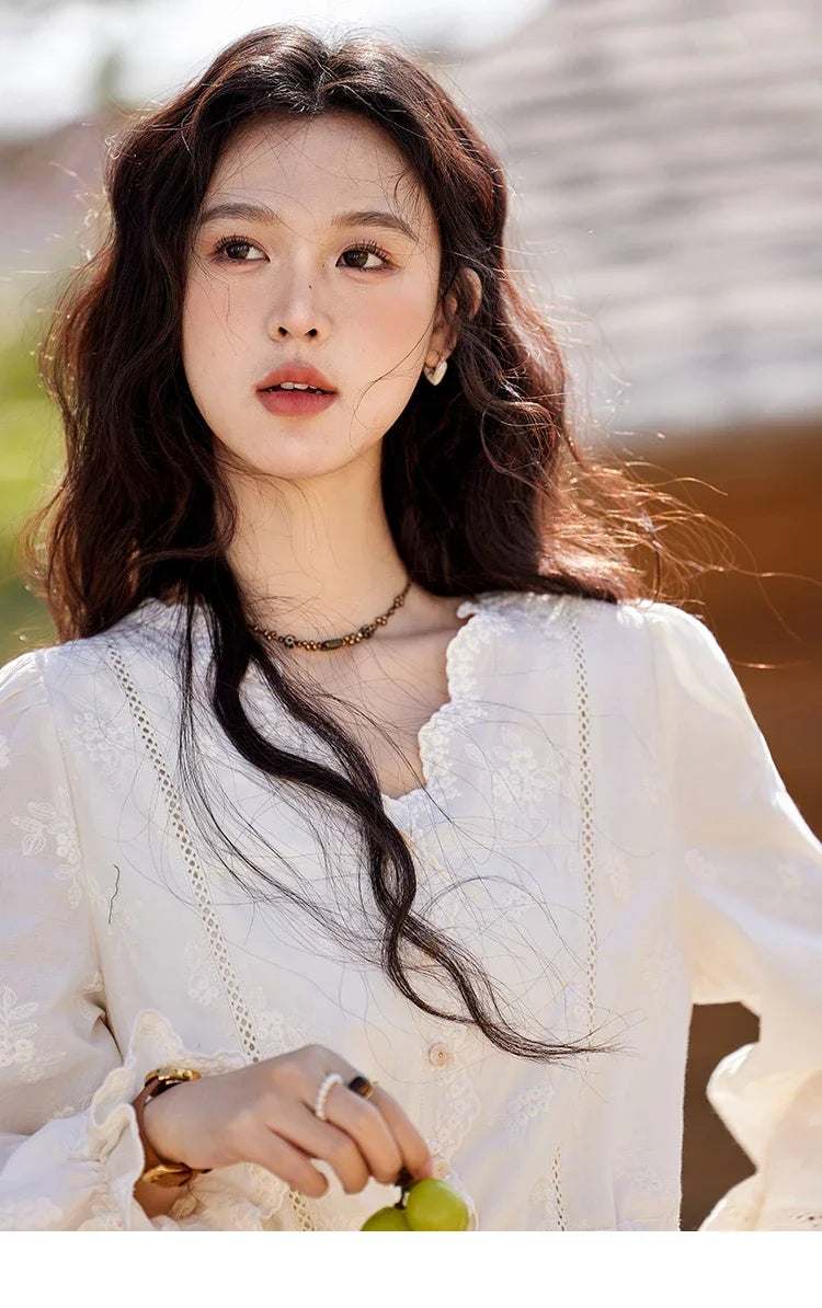 Embroidered Blouse Women 2025 Spring New French Elegant Apricot Lace Premium Drawstring Design V Neck Tops MXE11X1708