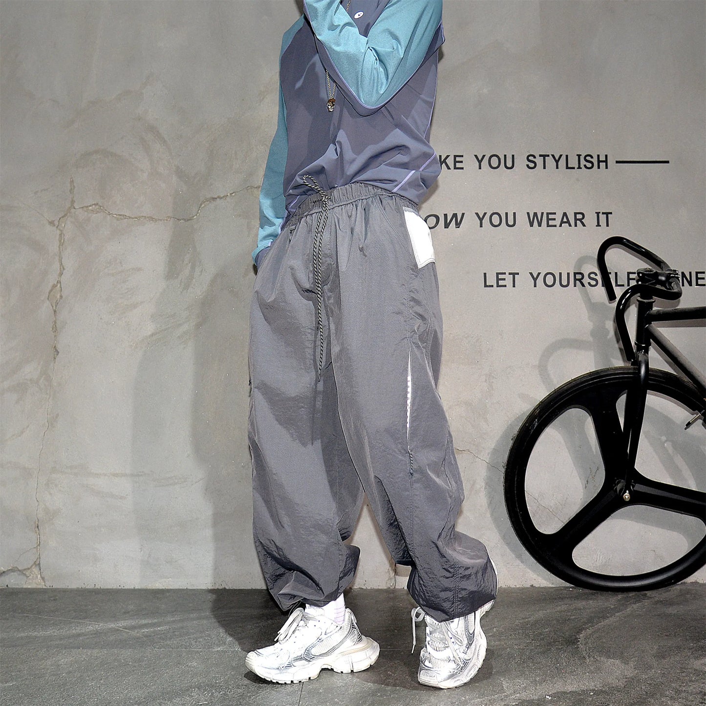 Mens Jogger Pants Outdoor Lightweight Water Repellent Quick Dry Functional Hiking Loose Baggy Trendy Cuffed Sweatpants Fashion