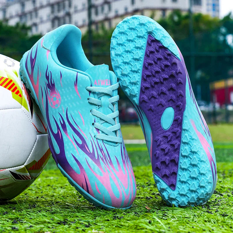 New Kid Match Boys Professional Football Boots Sneakers Soccer Shoes Comfortable Outdoor Match Non-Slip Sports Shoes Unisex