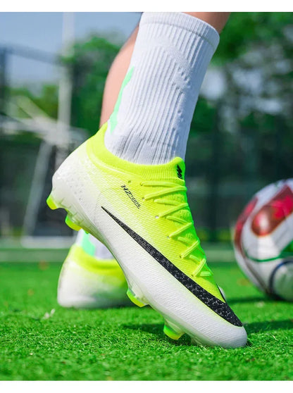 New Men Soccer Shoes Futsal Cleats Ultralight Hot Sale Football Boots Unisex High-quality Women Professional TF/FG Sneakers