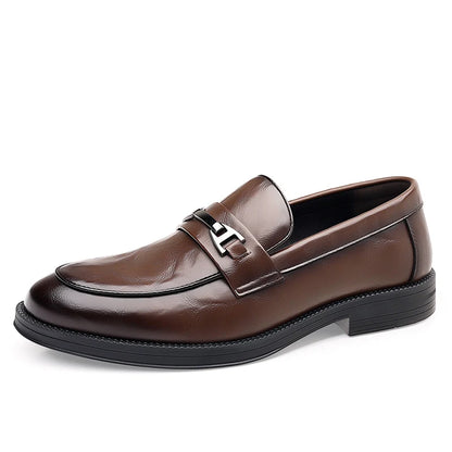 Men's Casual Leather Shoes 2026 New Spring Season Loafers for Men with Slip-On Flats British Style Men Walking Shoes Moccasins