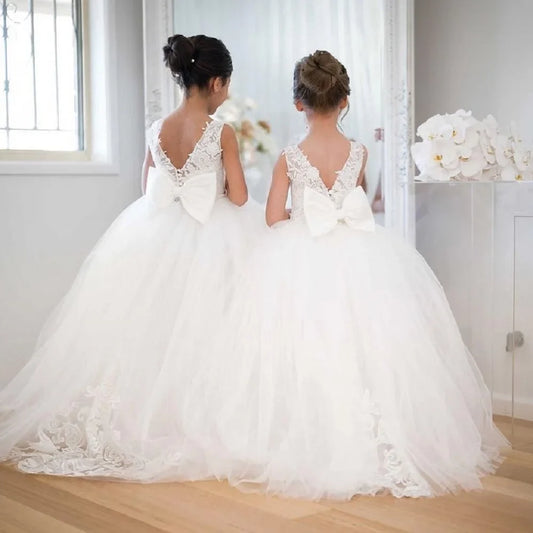 Cute Flower Girl Dresses for Wedding Big Bow Appliques Long Little Pageant Gowns Girls White Tulle First Communion Gowns