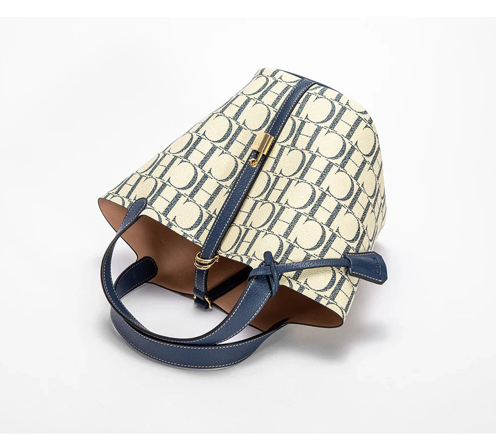 Classic Fashion Retro Design New 2024 Women's Vegetable Basket Bag with Metal Decorative Letter Design Women's Handbag